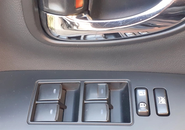 Toyota Avensis cena 37200 przebieg: 201260, rok produkcji 2013 z Legionowo małe 137